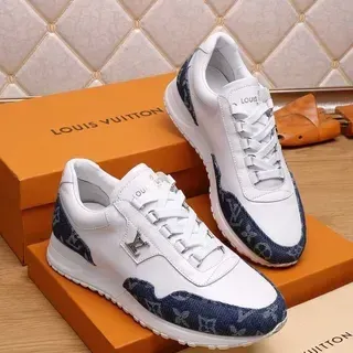 Louis Vuitton Run Away 白色和海军蓝 Monogram 生活方式运动鞋