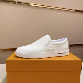Louis Vuitton Run Away tênis lifestyle branco acolchoado slip-on
