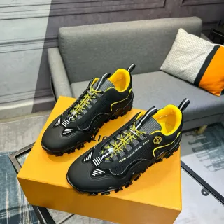 Louis Vuitton Trail Tênis Lifestyle de Malha Preto e Amarelo