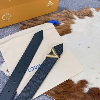 Louis Vuitton V Belt गहरी नीली चमड़े का बेल्ट