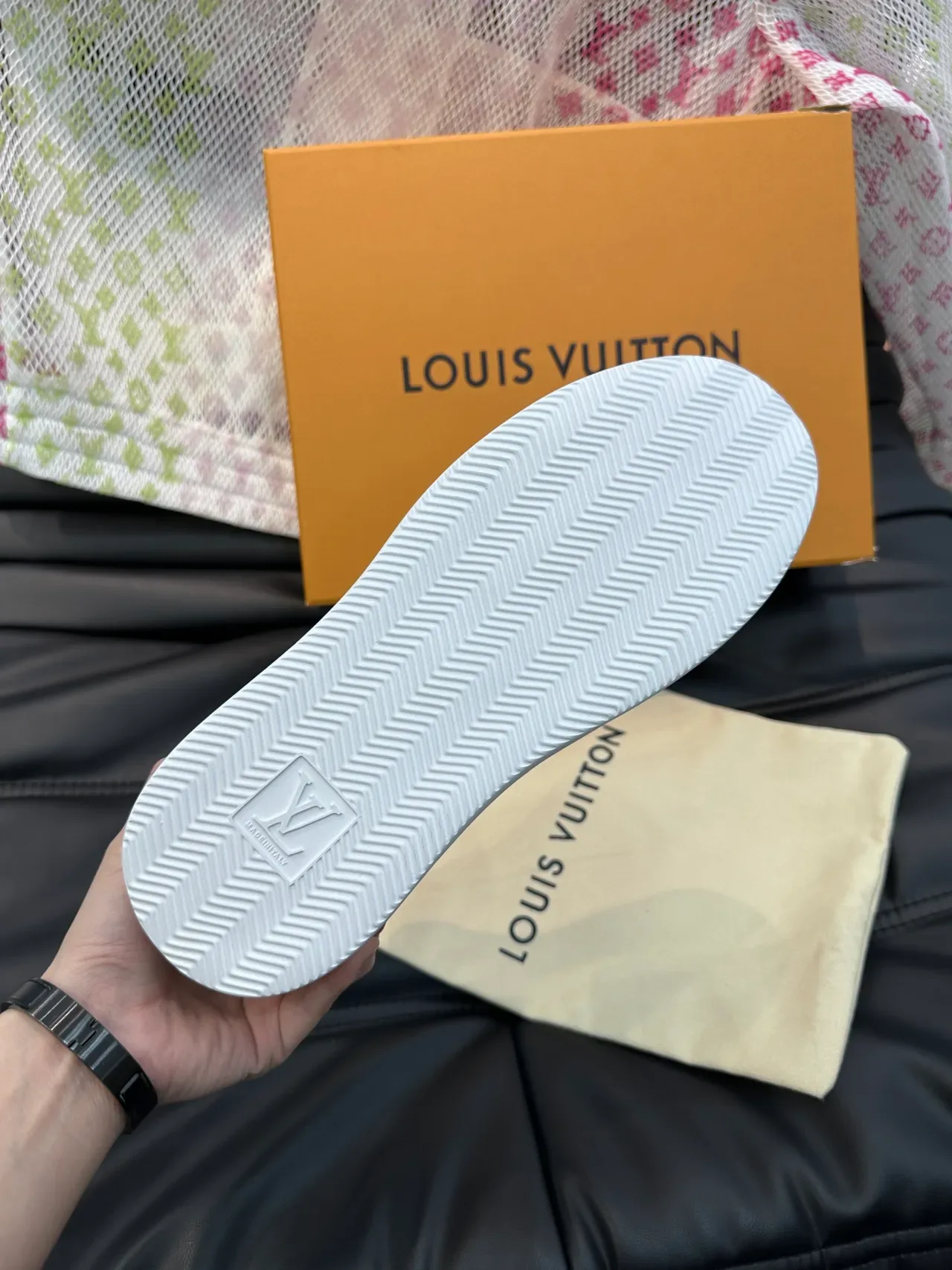 Louis Vuitton White Green Low-Top Mesh-and-Leather Panelled Lifestyle Sneakers 2