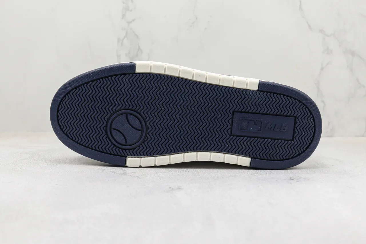 Mitchell & Ness New York Yankees Monogram Sneakers Plateforme Lifestyle 8