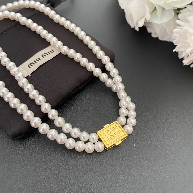 Miu Miu Logo मोती सफेद सोना डबल स्ट्रैंड नेकलेस 6