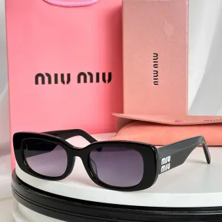 Miu Miu आयताकार ग्रेडिएंट लेंस सनग्लास