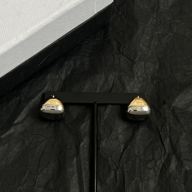 Miu Miu Boucles d'oreilles goutte de larme deux tons métalliques à tige 5