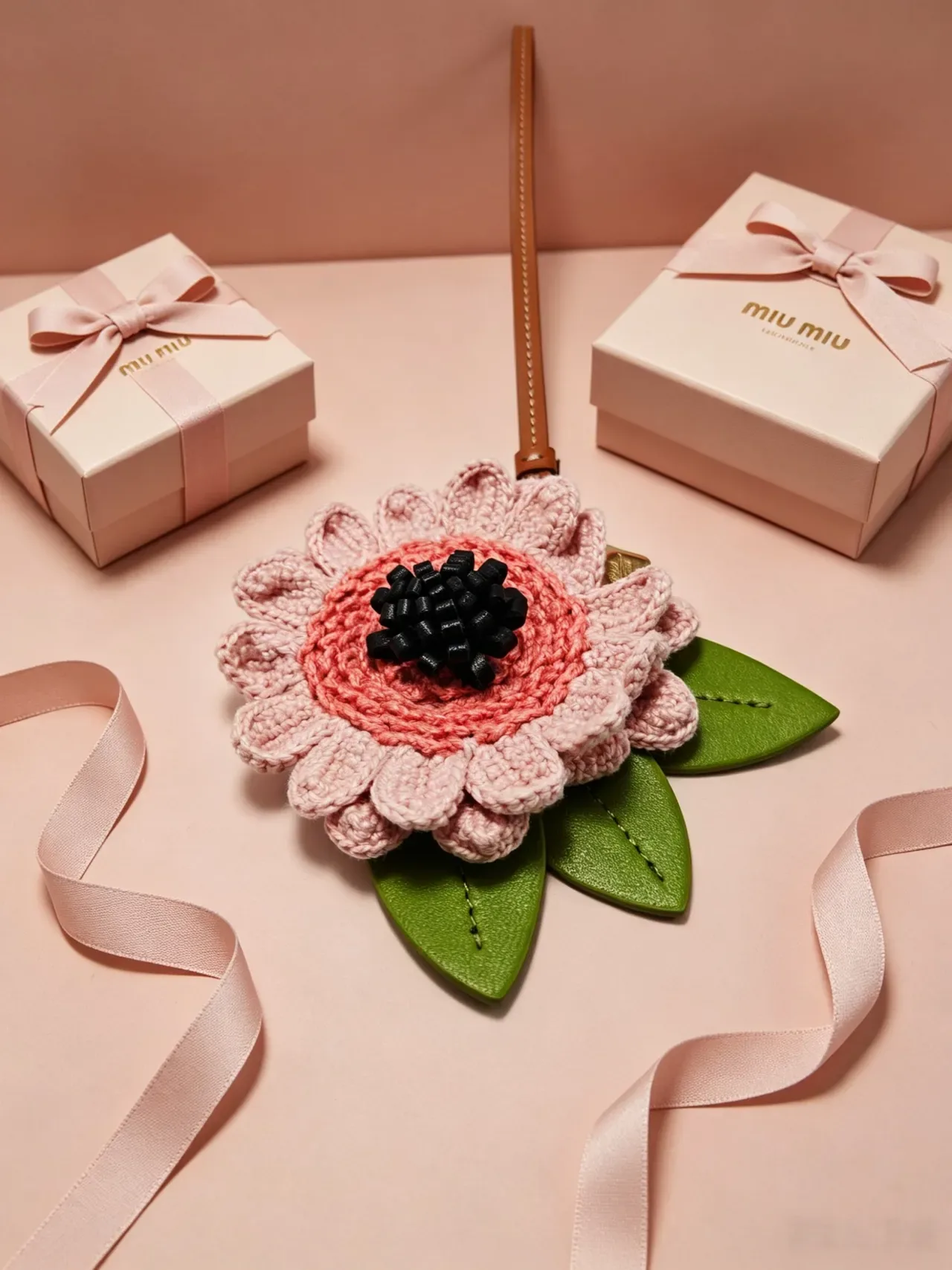 Miu Miu Pulsera de Muñeca Amarillo Rosa Floral de Ganchillo Cuero 6