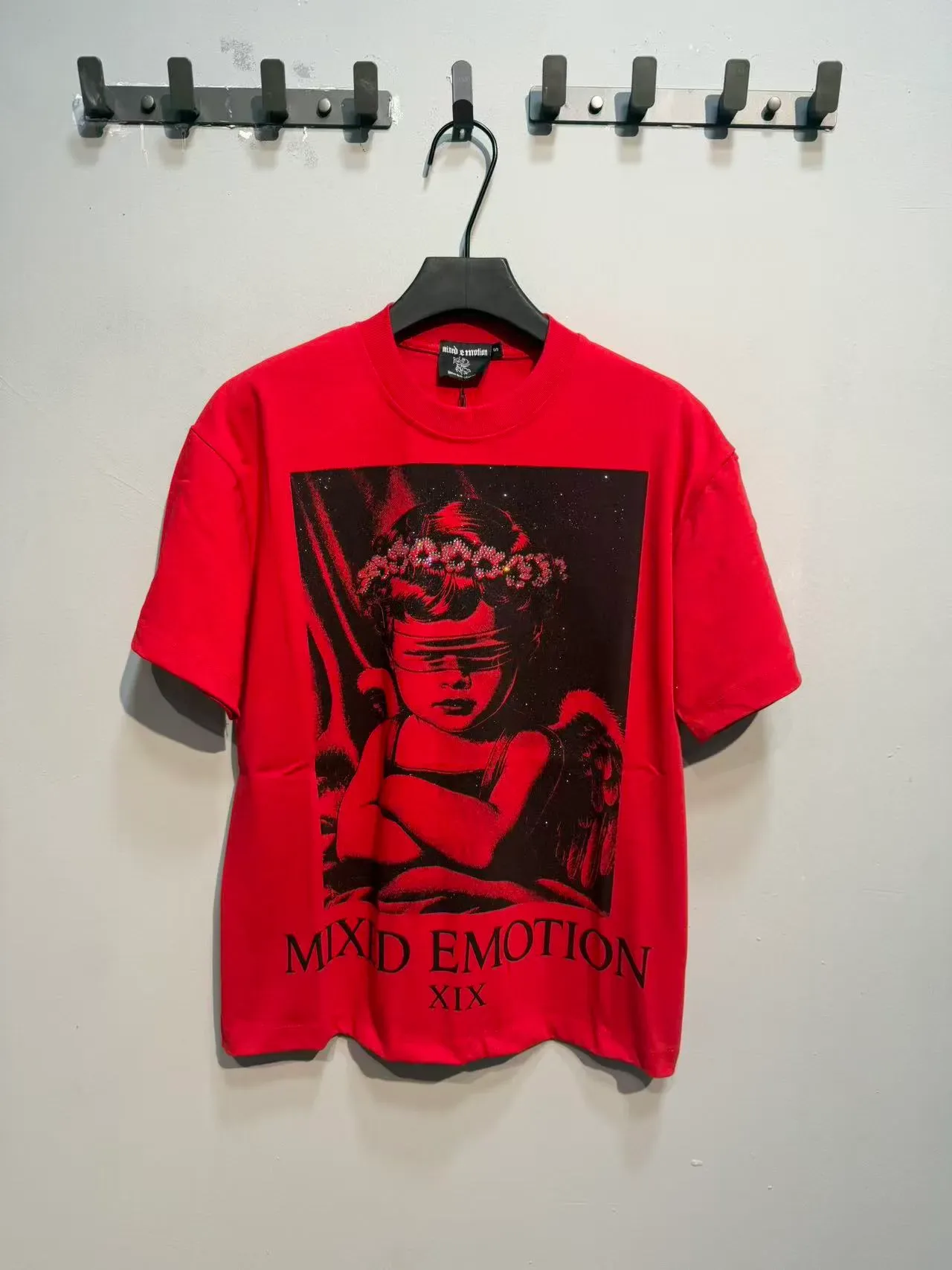 Mixed Emotion XIX Graphic Print Red T-Shirt 3