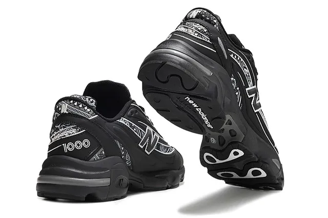 New Balance 1000 Tênis Chunky Pretos com estampa de bandana 3