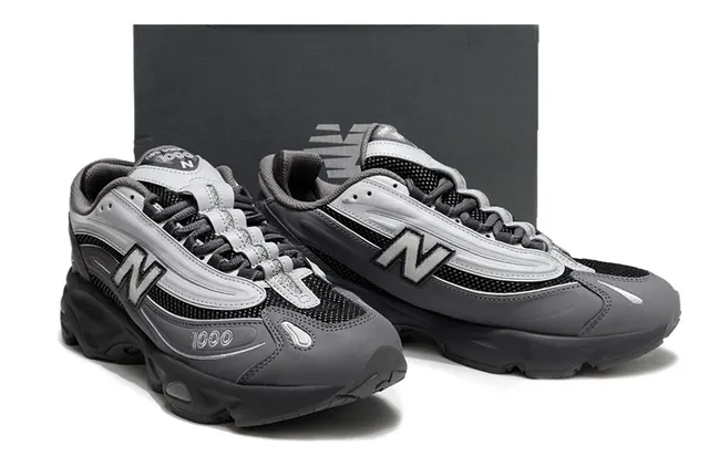 New Balance 1000 ধূসর কালো চংকি স্নিকার 5