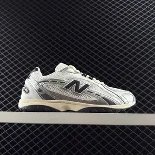 New Balance 204 Series Chaussures à semelle épaisse Off-White et gris