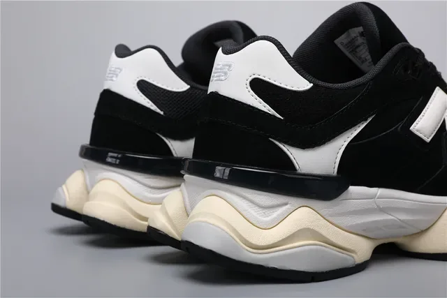 New Balance 9060 কালো সাদা ক্রিম লাইফস্টাইল স্নিকার 2