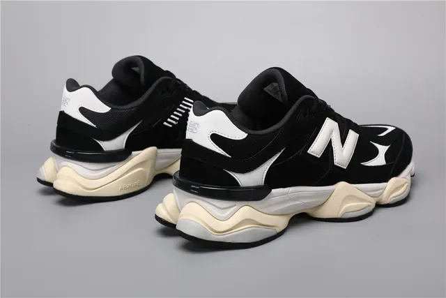 New Balance 9060 কালো সাদা ক্রিম লাইফস্টাইল স্নিকার 3