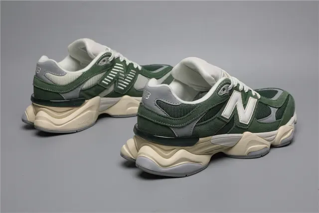New Balance 9060 Verde Floresta Branco Tênis Estilo de vida 3