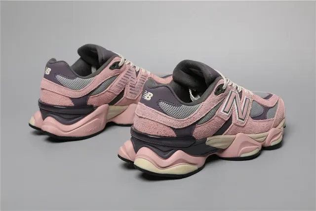 New Balance 9060 Sneakers Lifestyle Rose Gris 3