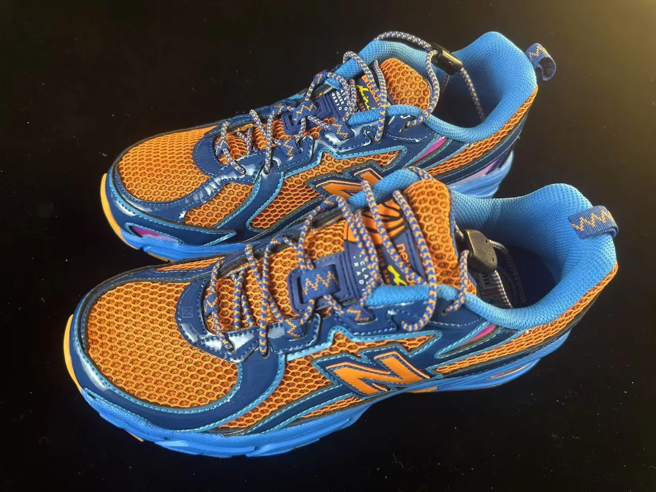 New Balance Blue Orange Midsole Honeycomb Mesh Upper Chunky Sneakers 2
