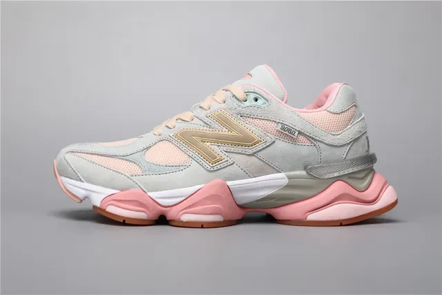 New Balance Cinza Rosa Silhueta Chunky Malha Camadas E Camurça Superior Tênis Lifestyle 9