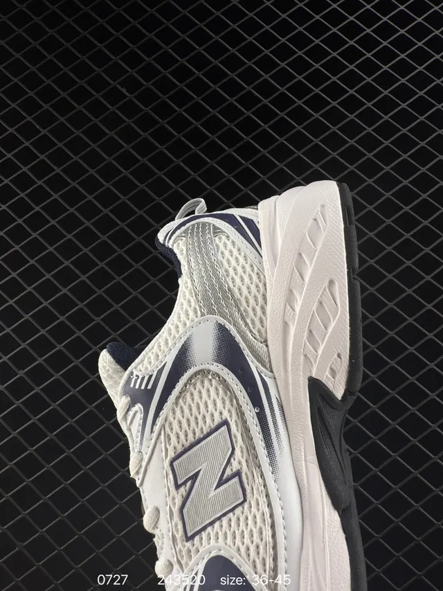 New Balance MR530 أحذية رياضية سميكة بيضاء ونافي 3