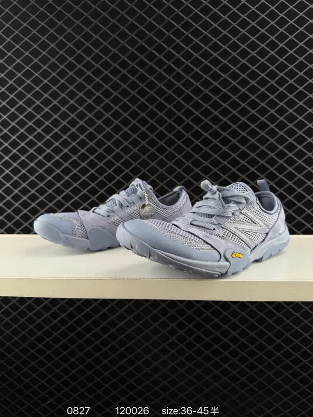 New Balance MT10 灰色网面和麂皮赤足生活方式运动鞋 2