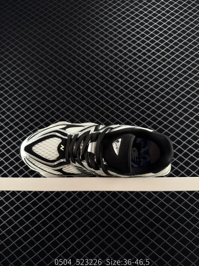 New Balance NB9060 فضي أسود حذاء رياضي 5