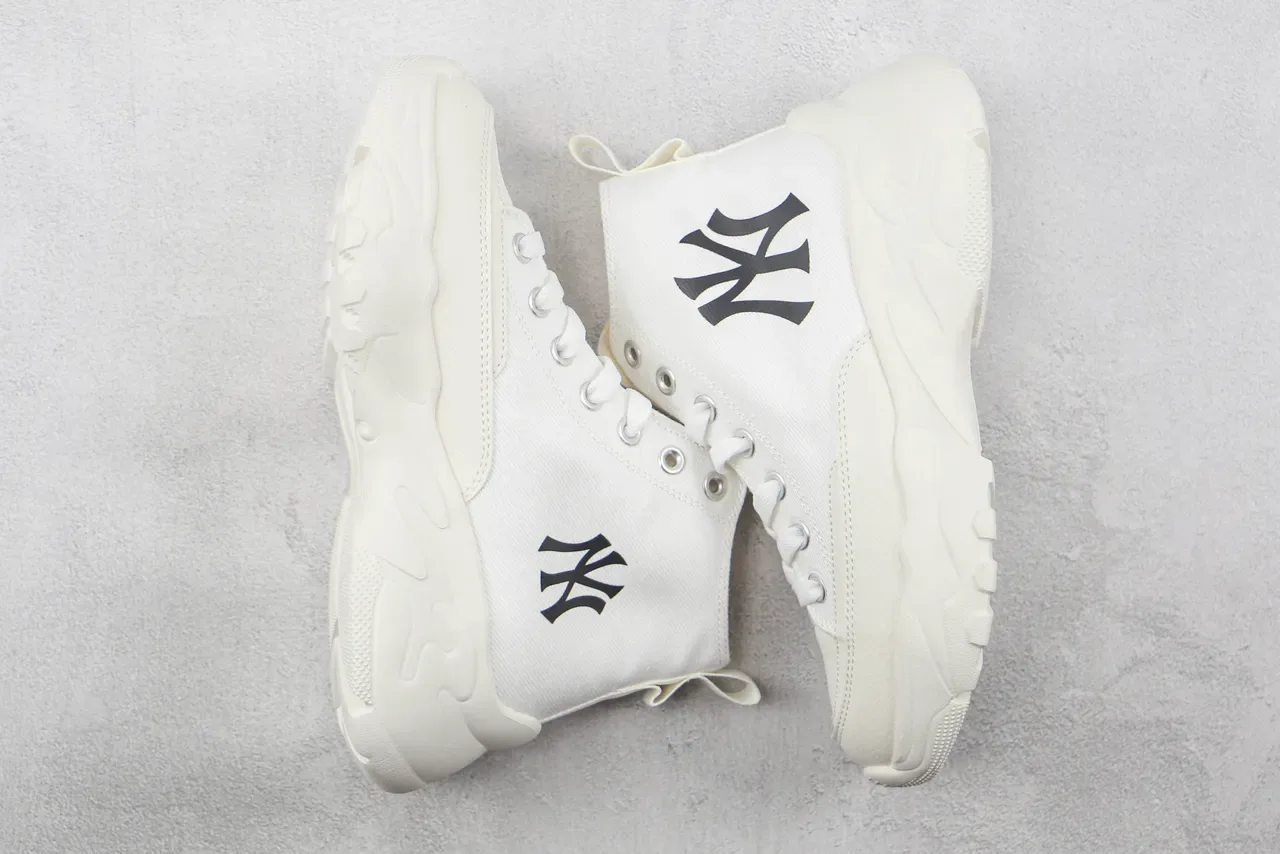 New Era NY Logo Sneaker High Top en Toile Style de Vie 2