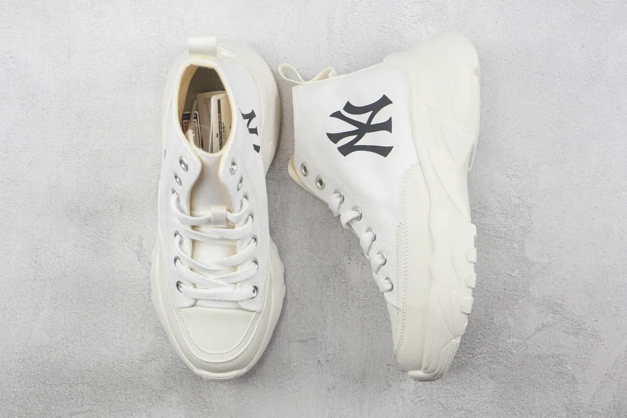 New Era NY Logo Sneaker High Top en Toile Style de Vie 3