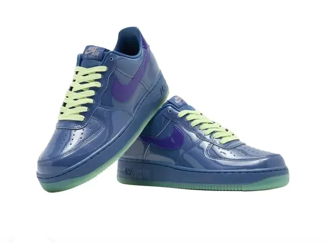 Nike Air Force 1 Chaussures lifestyle bleu glossy violet néon lime 4