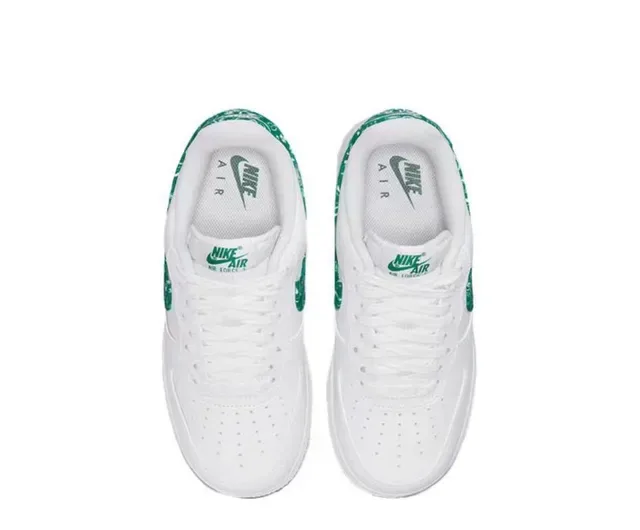 Nike Air Force 1 Blanco y Verde con Estampa de Bandana Zapatillas Lifestyle 4