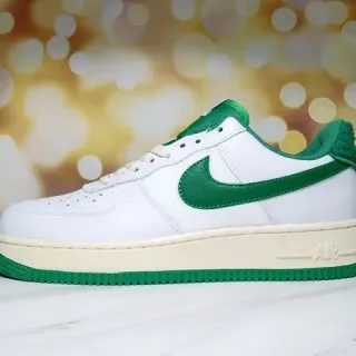 Nike Air Force 1 Brancos e Verdes Tênis Lifestyle