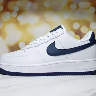 Nike Air Force 1 أبيض ونافي حذاء أسلوب الحياة