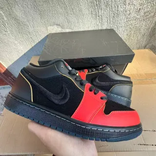 Nike Air Jordan 1 Low أسود أحمر ذهبي حذاء رياضي أسلوب حياة
