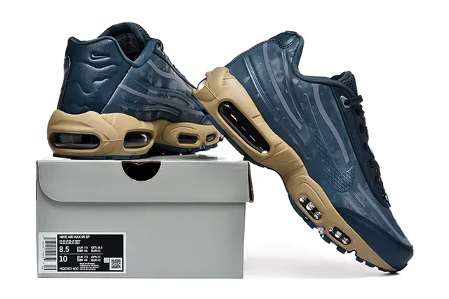 Nike Air Max 95 Olive Green Translucent Lifestyle Sneakers 7