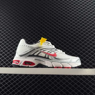 Nike Air Max Moto 2K সাদা ধূসর লো-টপ মেশ-এন্ড-সিন্থেটিক ওভারলে রানিং শু