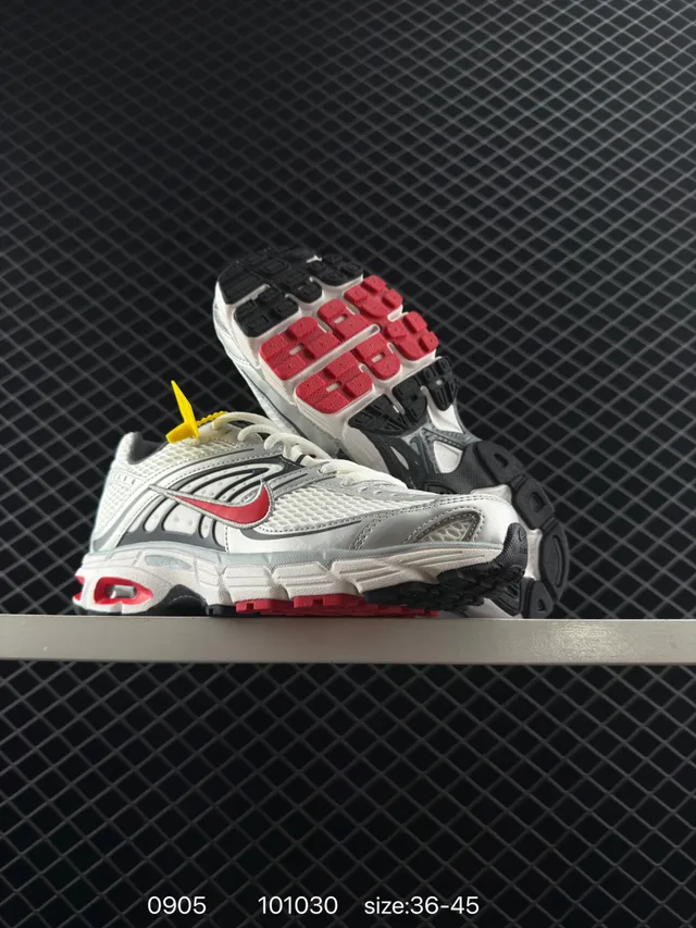 Nike Air Max Moto 2K Tênis de corrida brancos e cinza low-top de malha e sobreposição de materiais sintéticos 6