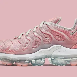 Nike Air VaporMax Plus حذاء رياضي وردي شبكي نمط حياة