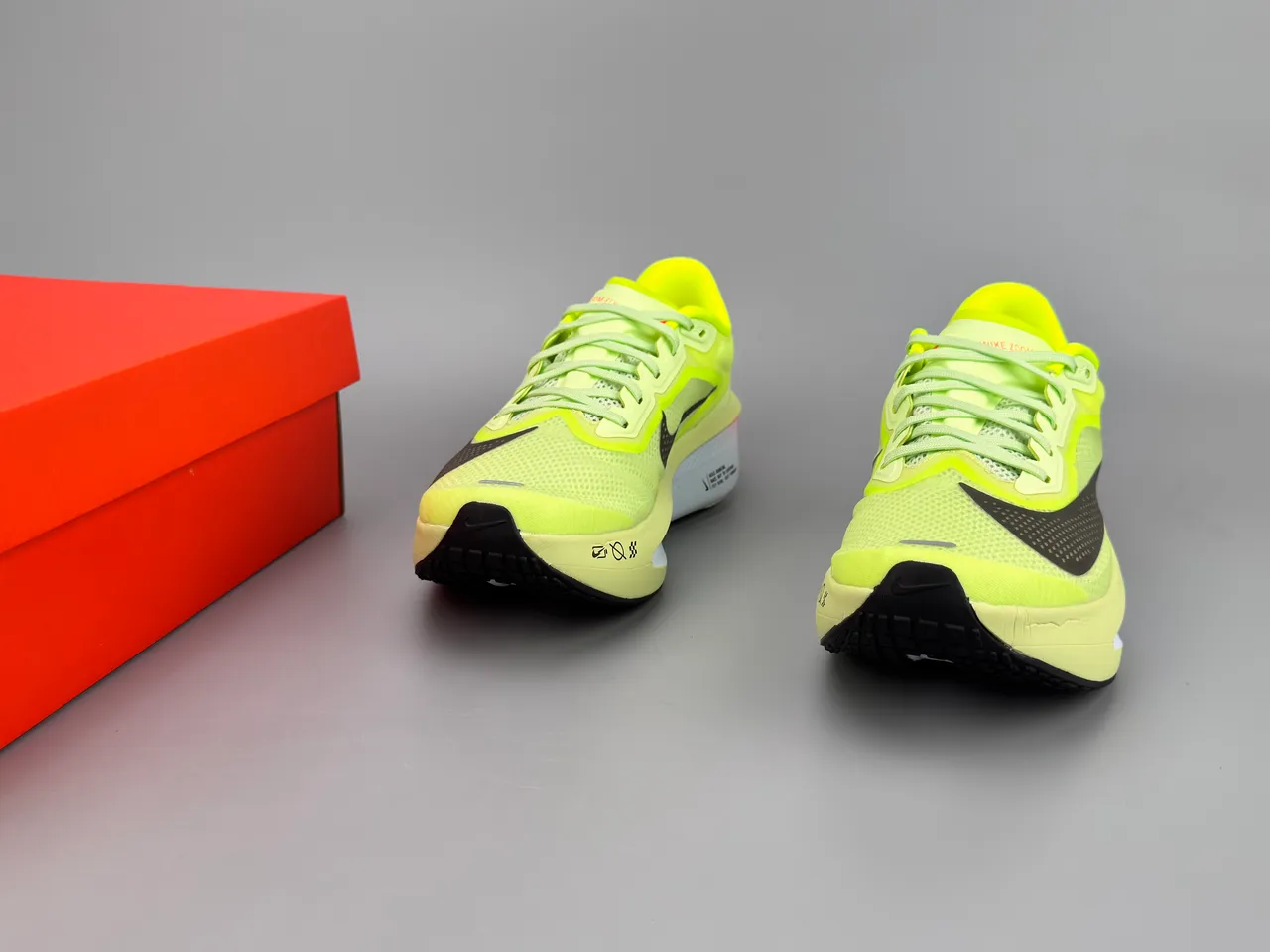 Nike Air Zoom Alphafly Yellow Purple Racing Silhouette Engineered Mesh Upper Running Shoes 3