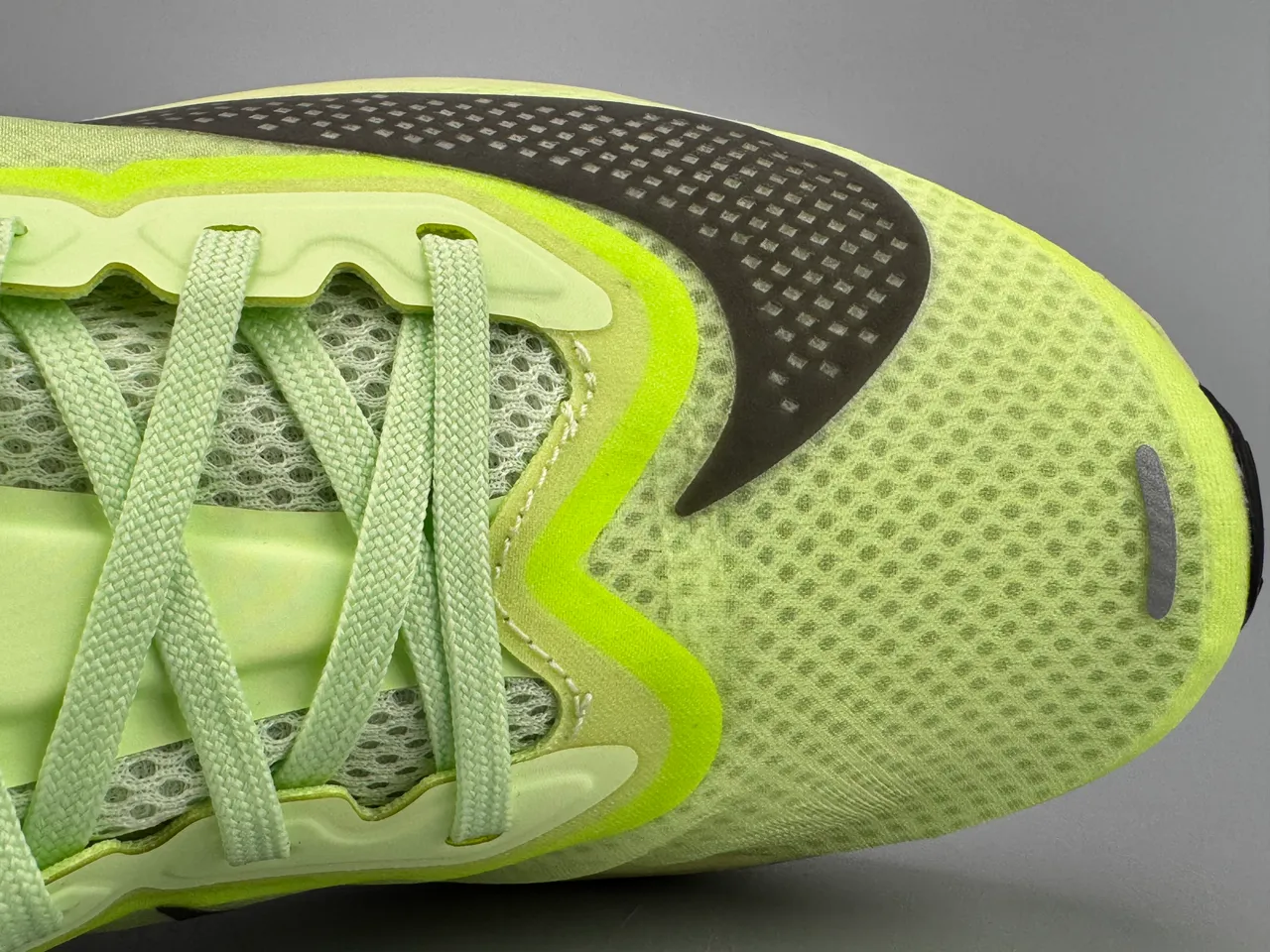 Nike Air Zoom Alphafly Yellow Purple Racing Silhouette Engineered Mesh Upper Running Shoes 4