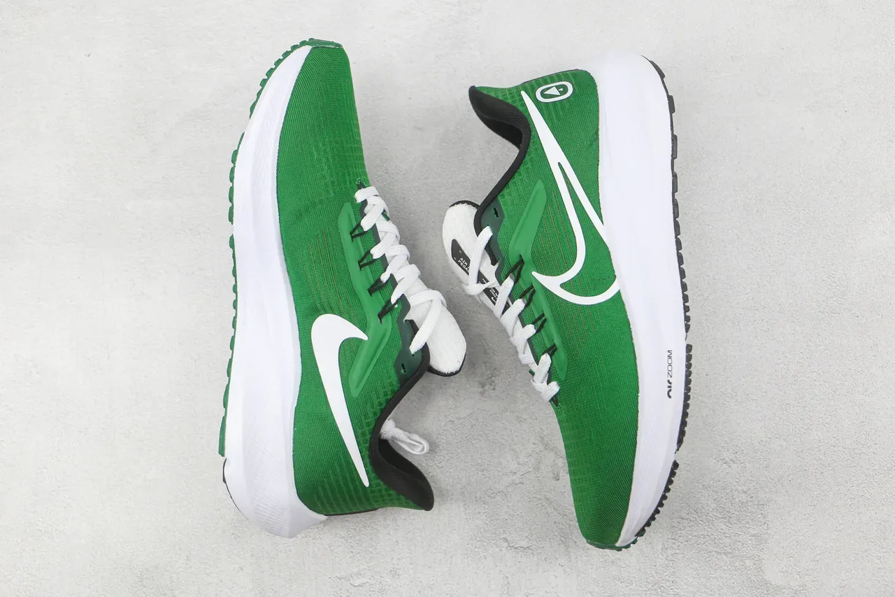 Nike Air Zoom Pegasus हरा सफेद काला रनिंग शूज 2