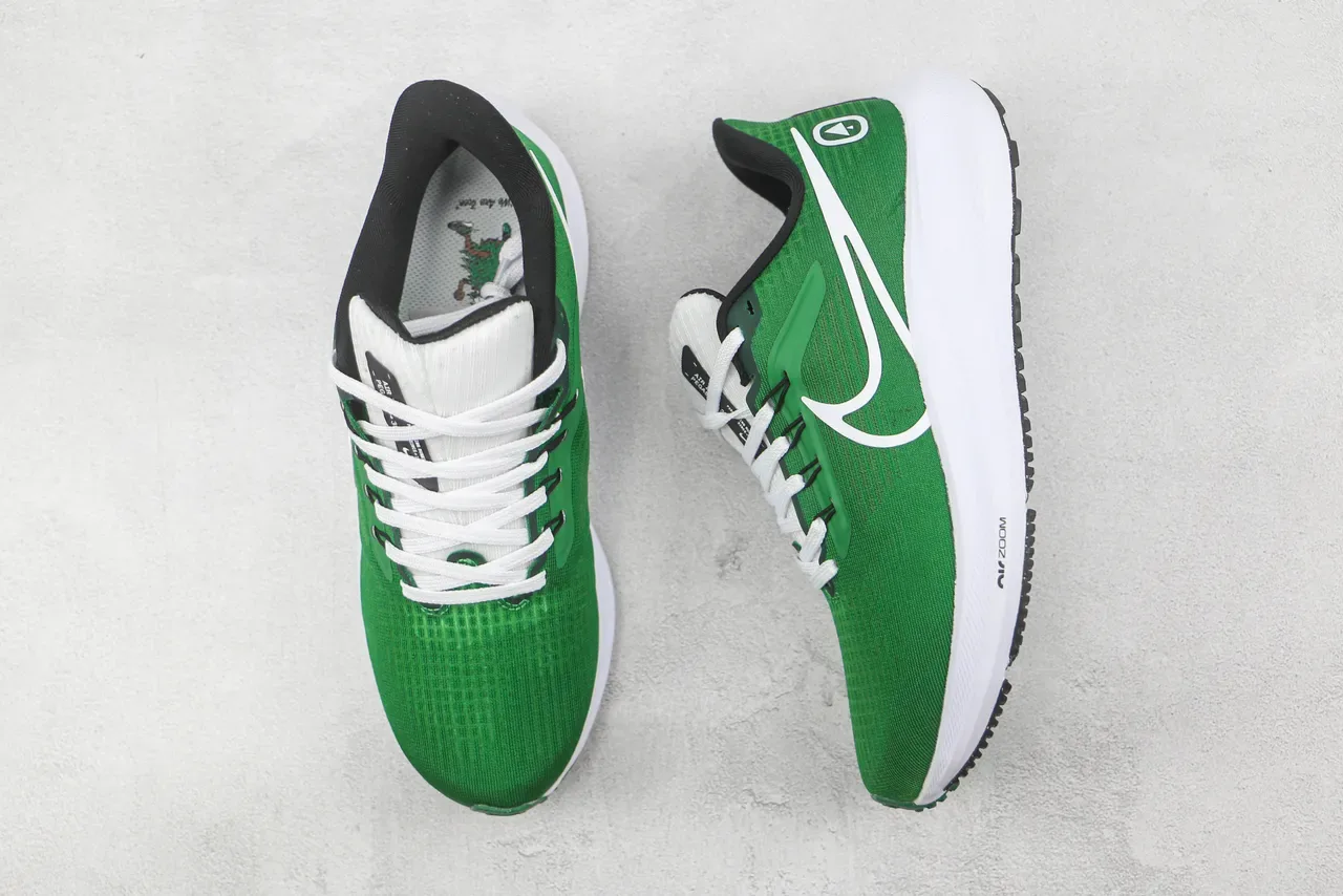 Nike Air Zoom Pegasus हरा सफेद काला रनिंग शूज 3