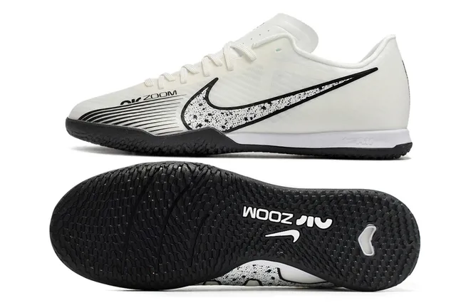 Nike Air Zoom Branco Laranja Baixo Corte Sintético Superior Padrão Geométrico Sobreposição Sapatos de Futebol Indoor 19