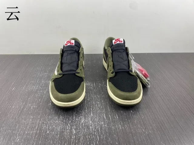 Nike Sneakers Lifestyle Vert Militaire et Bleu Marine Daim et Textil Basses 3