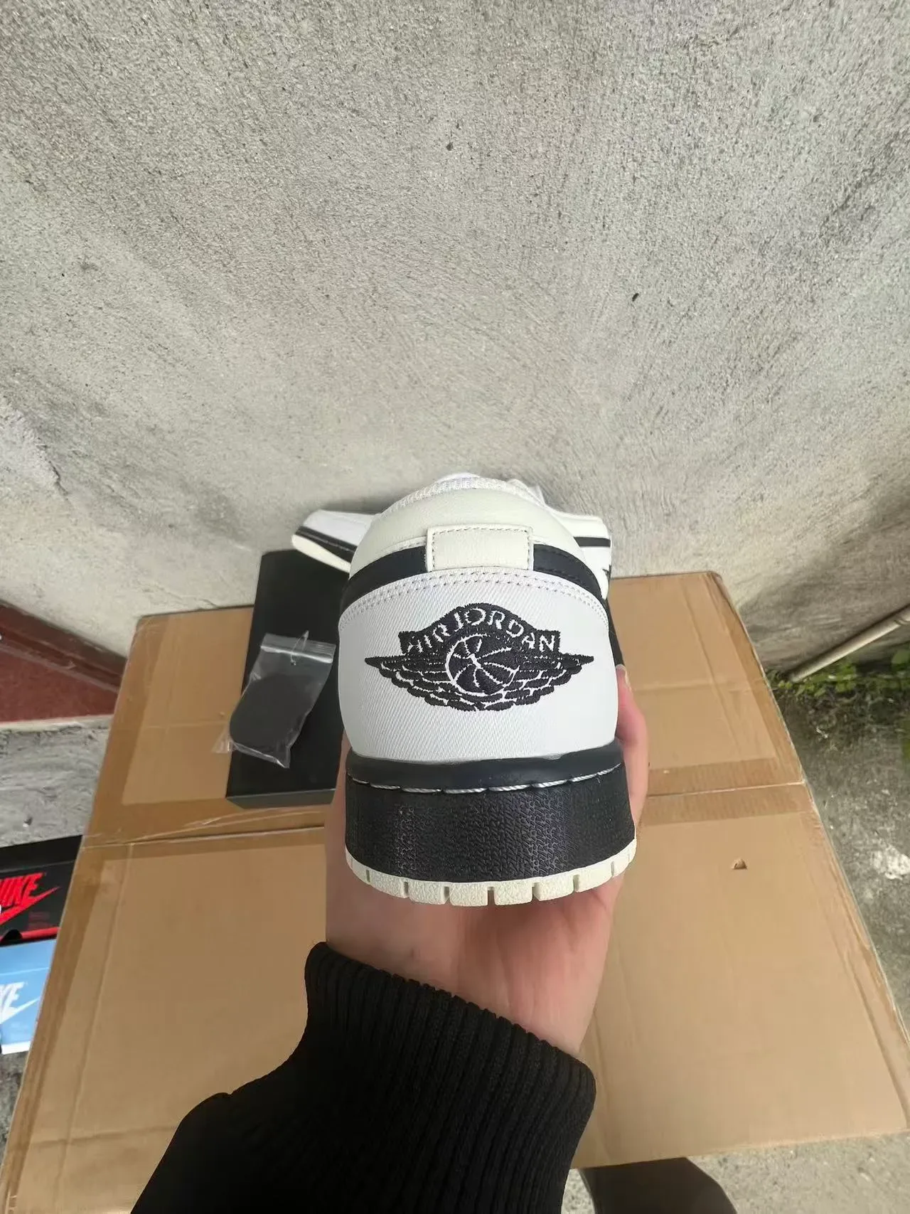 Nike Beige Black Low-Top Cupsole Lifestyle Sneakers 8
