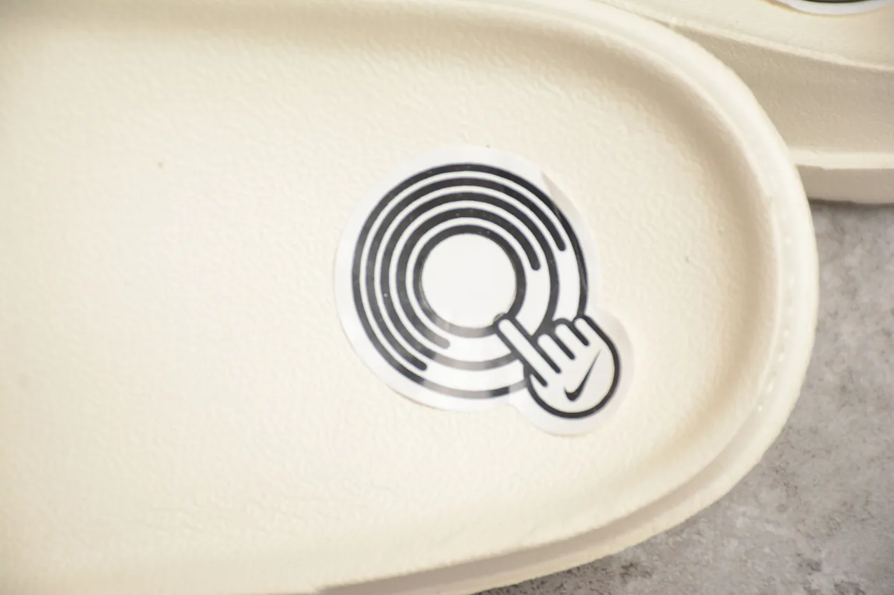Nike Benassi Beige Orange Molded EVA Sole Single Strap Slippers 3