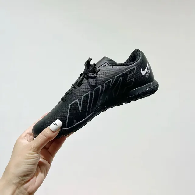 Nike Black Blue Low-Top Synthetic Mesh-Upper Turf Soccer Shoes 12