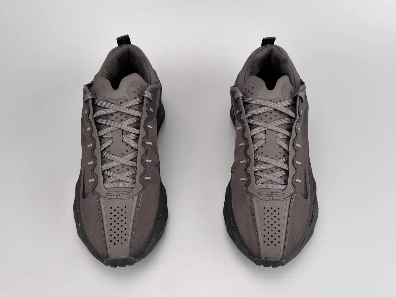 Nike Black Geometric Cage Lifestyle Sneaker 9