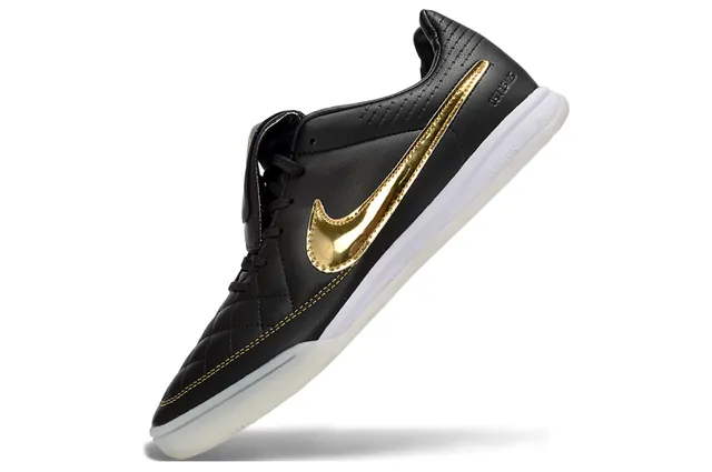 نايك أسود ذهبي جلد مبطن أعلى Swoosh معدني أحذية كرة قدم داخلية 3