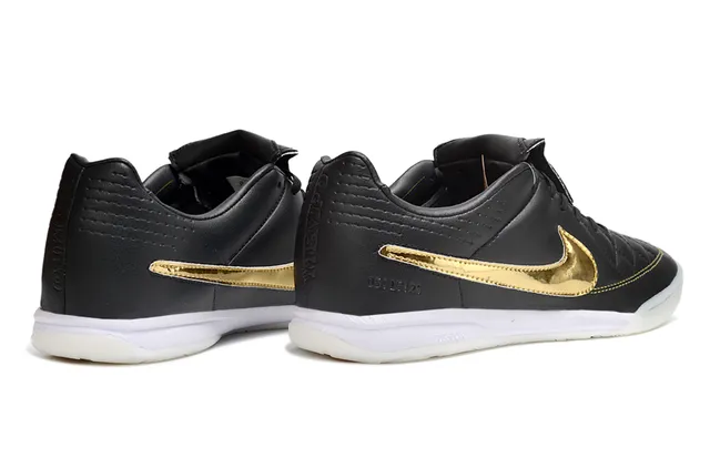 نايك أسود ذهبي جلد مبطن أعلى Swoosh معدني أحذية كرة قدم داخلية 5