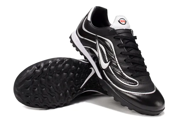 Nike Black White Leather Upper Wave-Style Overlays Turf Soccer Shoes 4