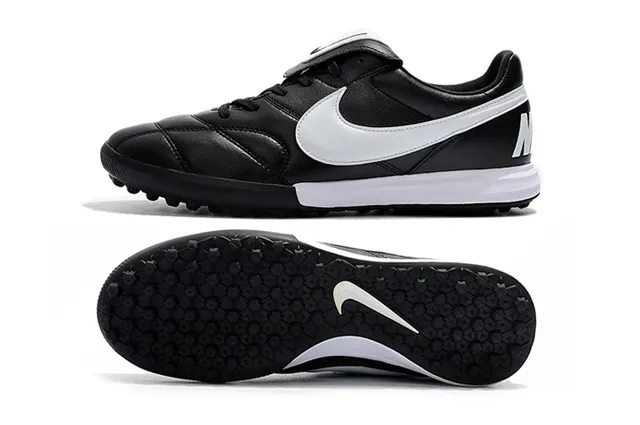 Nike Black White Low-Top Quilted Toe Turf Soccer Shoes 2