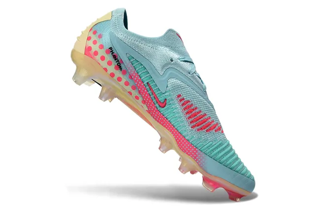 Nike bleu et rose upper tricoté Polka-Dot Overlay Firm-Ground chaussures de football 2