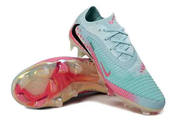Nike bleu et rose upper tricoté Polka-Dot Overlay Firm-Ground chaussures de football 4
